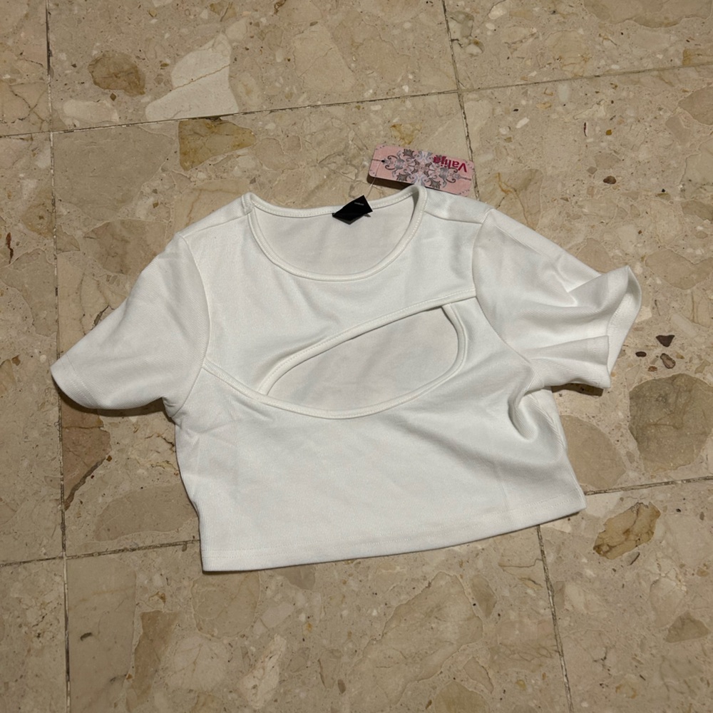 White top with cutout
